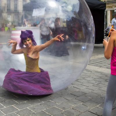 Dominique Guis - Bulles en ville